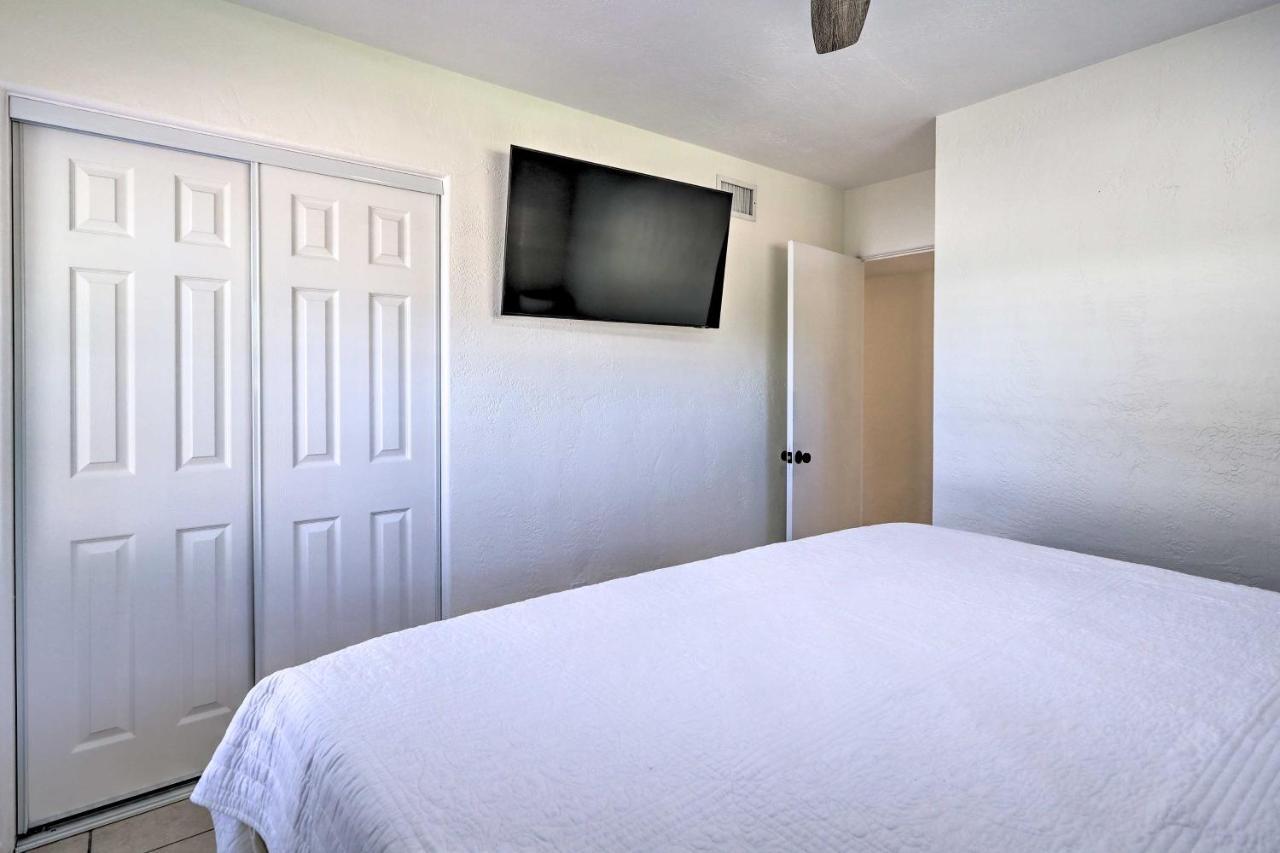 Cute And Cozy Florida Duplex Walk To Beaches! ココアビーチ エクステリア 写真